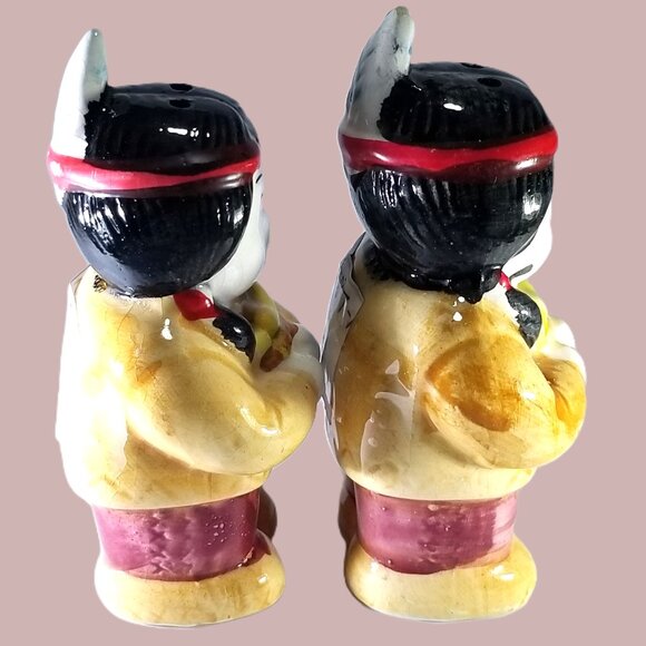 Native American Indian Salt & Pepper Shakers Porcelain Native Chiefs ServeWare - Picture 4 of 8